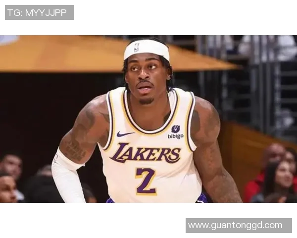 湖记湖人需要确定第五位首发,范德比尔特不适合这个位置 湖记湖人需要确定第五位首发,范德比尔特不适合这个位置