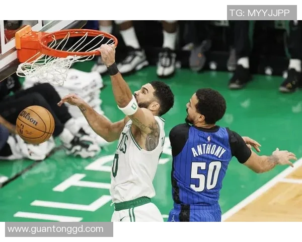 波尔津吉斯27+10塔图姆26+6 凯尔特人大胜爵士