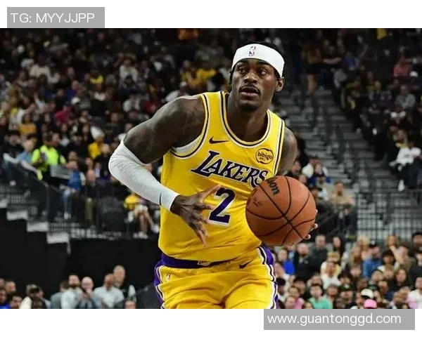 锋线核心作用显著,湖人应更果断启用贾里德·范德比尔特 锋线核心作用显著,湖人应更果断启用贾里德·范德比尔特