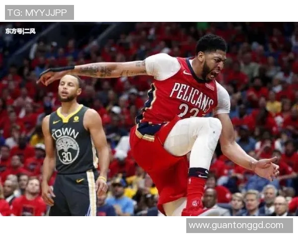 独行侠戴维斯左手韧带受伤将缺阵,伤病阴影再度笼罩达拉斯 独行侠戴维斯左手韧带受伤将缺阵,伤病阴影再度笼罩达拉斯